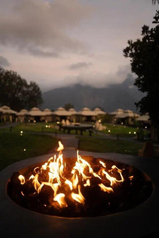 Toteme Glamping And Hot Spring Kintamani Hotel Екстериор снимка